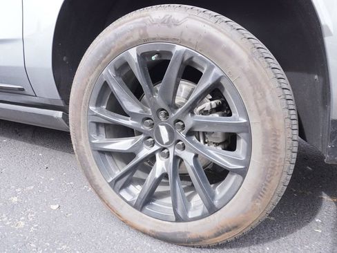 Used 2023 Cadillac Escalade ESV Sport Platinum w/ LPO, ONYX Package image 6