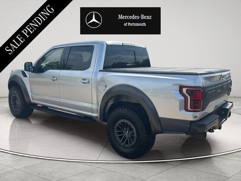 Used 2019 Ford F150 Raptor w/ Equipment Group 802A Luxury AWD/4WD image 3