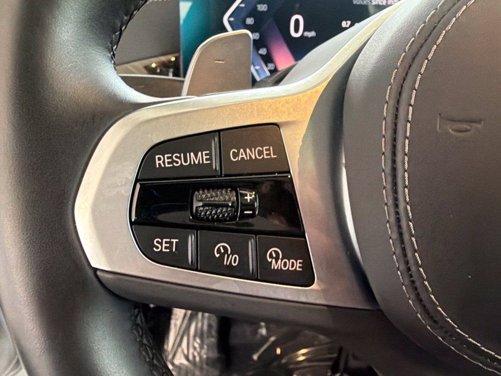Used 2026 BMW X5 sDrive40i w/ M Sport Package RWD image 64