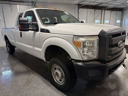 Used 2012 Ford F250 XL w/ PWR Equipment Group AWD/4WD image 5