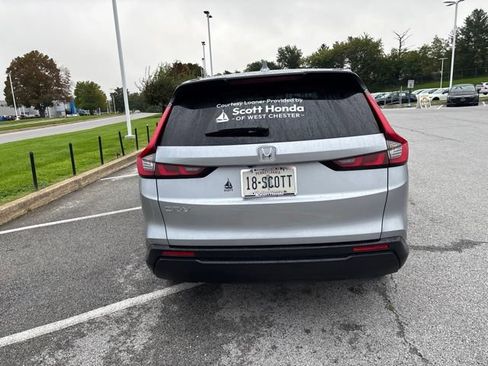 Used 2026 Honda CR-V EX image 9
