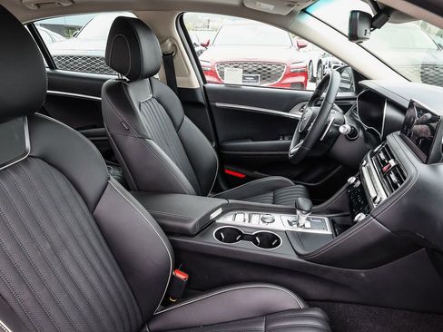 New 2026 Genesis G70 2.5T Prestige image 16