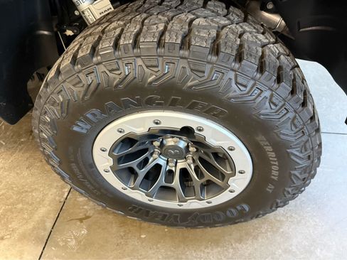 Used 2021 RAM 1500 TRX w/ TRX Lanuch Edition AWD/4WD image 31