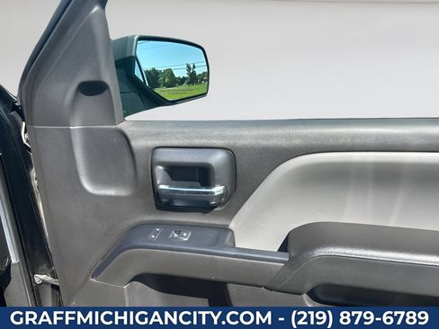 Used 2016 Chevrolet Silverado 1500 Custom w/ Custom Convenience Package AWD/4WD image 24