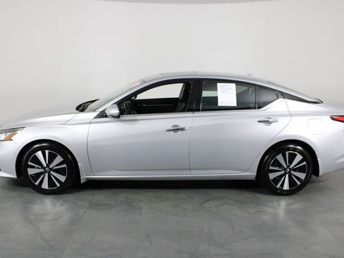 Certified 2021 Nissan Altima 2.5 SL image 12