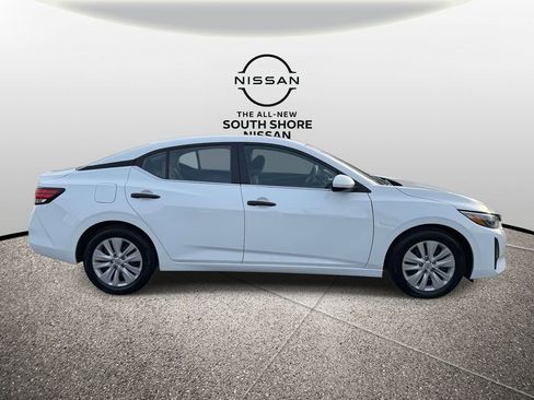 Certified 2025 Nissan Sentra S image 5