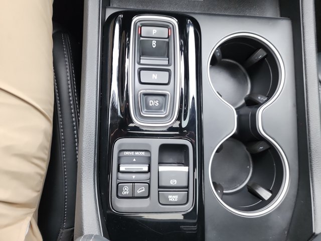 Used 2025 Honda Pilot Touring image 15