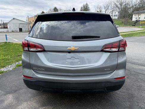 Used 2023 Chevrolet Equinox LS w/ LS Convenience Package AWD/4WD image 13