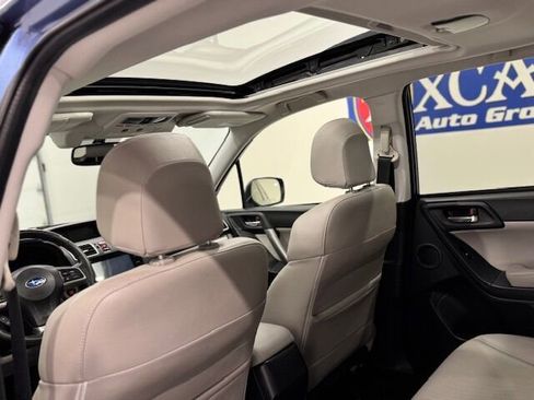 Used 2016 Subaru Forester 2.5i Touring w/ Eyesight & Navigation System image 32