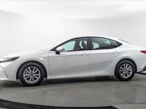 Used 2026 Toyota Camry LE FWD image 3