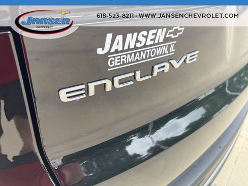 Used 2025 Buick Enclave Preferred FWD image 31