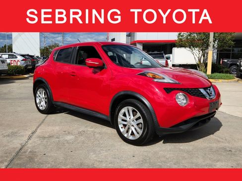 Used 2015 Nissan Juke SV w/ Technology Package image 1
