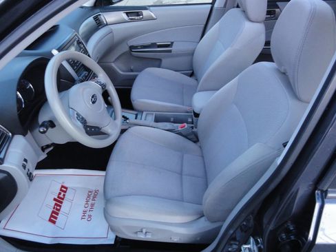 Used 2012 Subaru Forester 2.5X Premium w/ All-Weather Pkg image 34