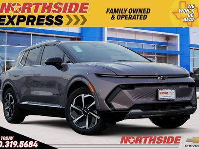New 2025 Chevrolet Equinox EV LT w/ LPO, Blackout Package