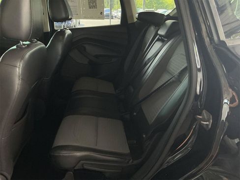Used 2017 Ford Escape Titanium FWD image 12