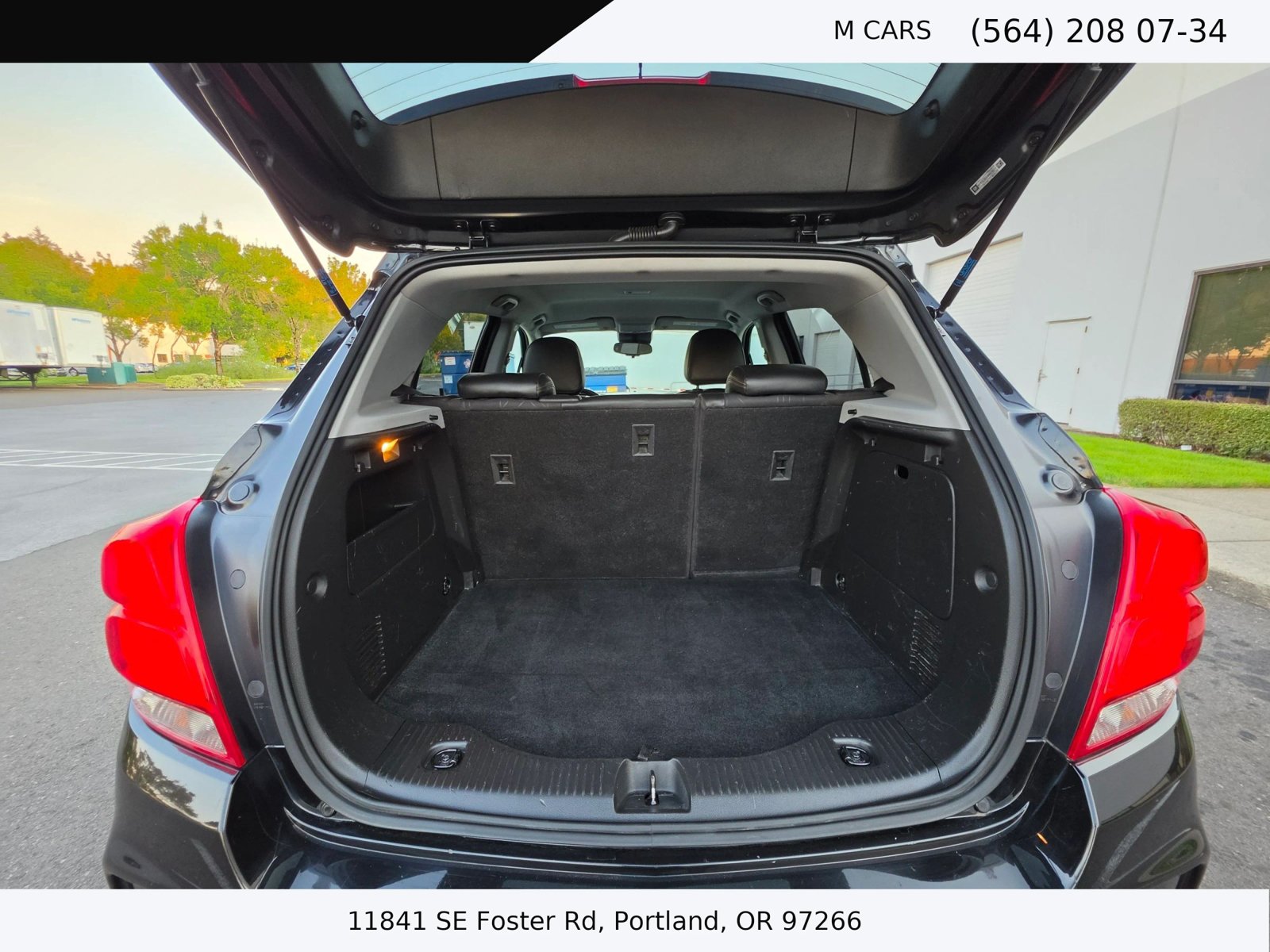 Used 2020 Chevrolet Trax LT w/ LT Convenience Package FWD image 20