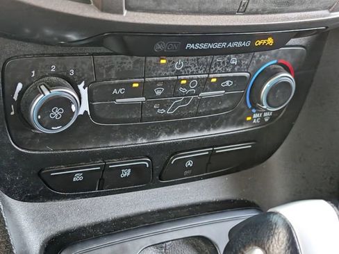 Used 2019 Ford Transit Connect XLT FWD image 20