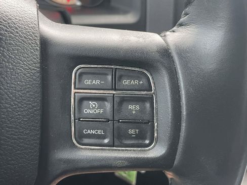 Used 2017 RAM 1500 Lone Star RWD image 22
