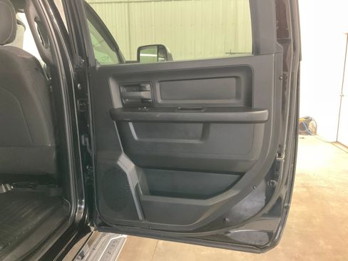 Used 2022 RAM 2500 Tradesman image 24