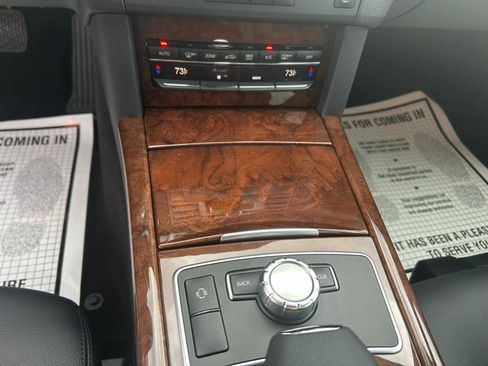 Used 2013 Mercedes-Benz E 350 BlueTEC Sedan image 29