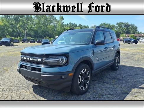 Used 2023 Ford Bronco Sport Outer Banks w/ Tech Package AWD/4WD image 1