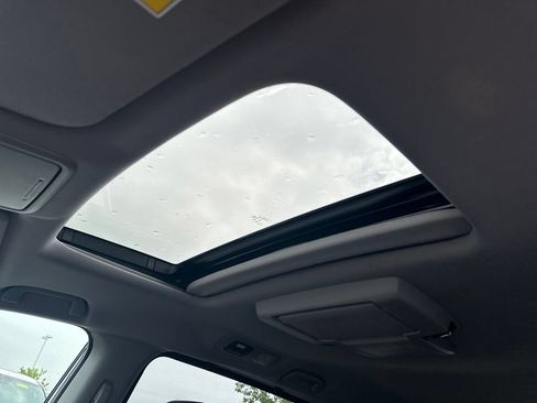 Used 2018 Honda Odyssey Touring image 6