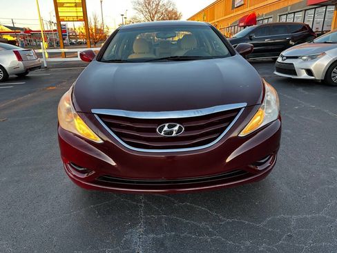 Used 2012 Hyundai Sonata GLS w/ Popular Equipment Pkg FWD image 2