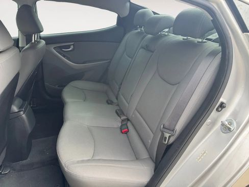 Used 2014 Hyundai Elantra Limited FWD image 13