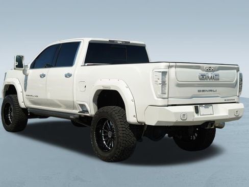 Used 2020 GMC Sierra 2500 Denali w/ Denali Ultimate Package image 5