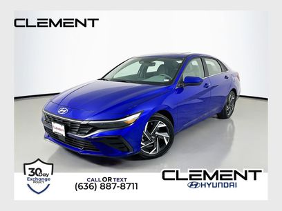 Used 2024 Hyundai Elantra SEL w/ Convenience Package