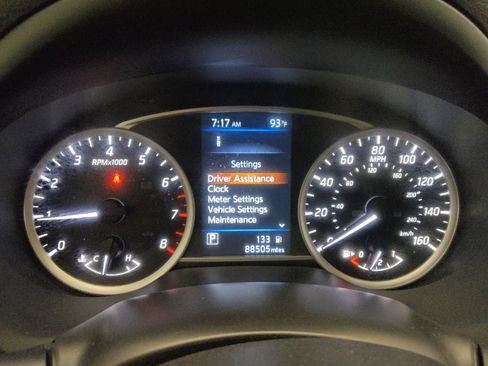 Used 2019 Nissan Sentra SR image 23