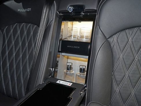 Used 2018 Bentley Mulsanne Speed image 20