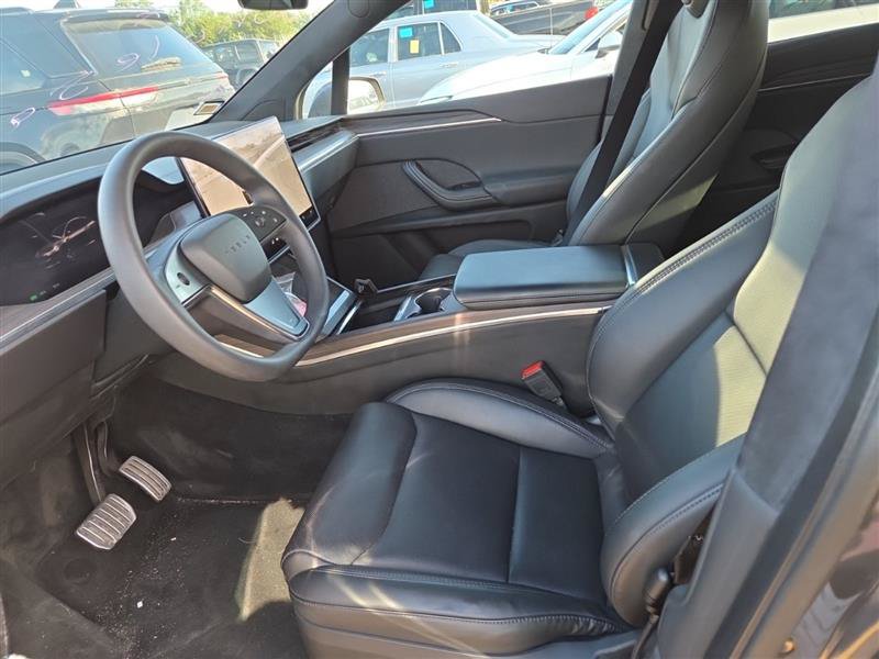 Used 2023 Tesla Model X AWD/4WD image 6