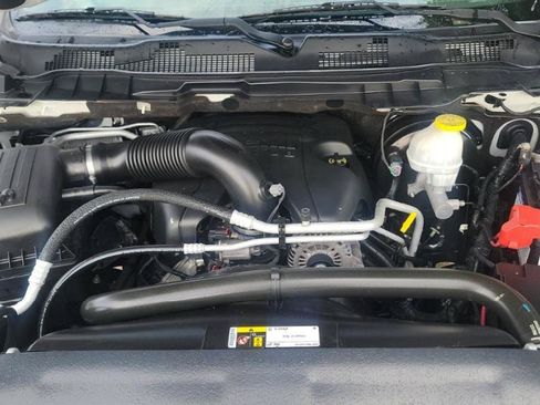 Used 2019 RAM 1500 Tradesman AWD/4WD image 15