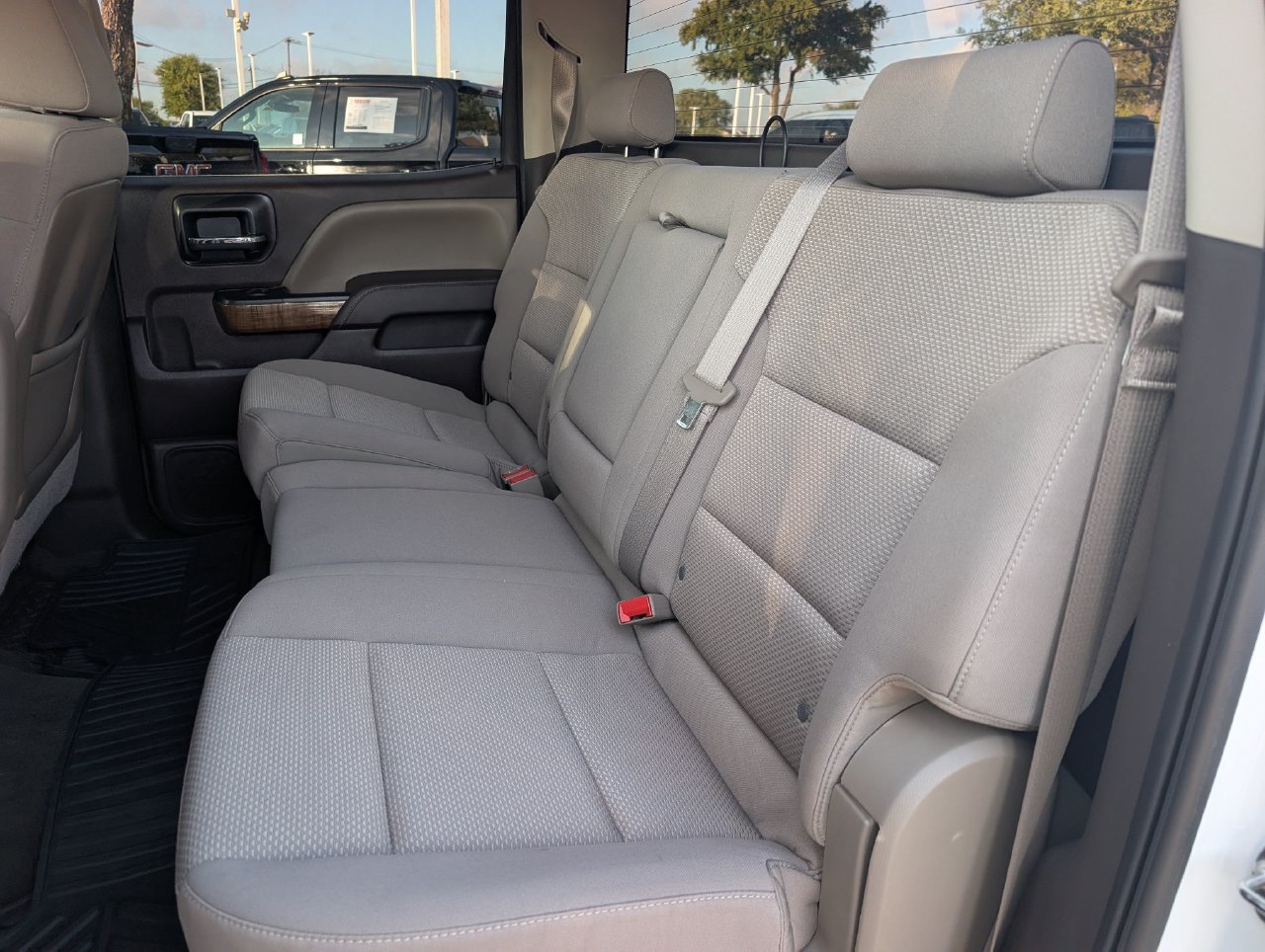 Used 2015 GMC Sierra 1500 SLE w/ SLE Value Package RWD image 26