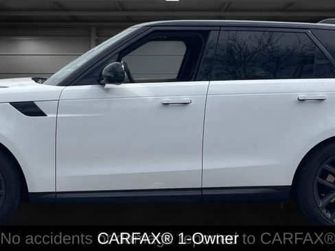 Used 2024 Land Rover Range Rover Sport SE image 2