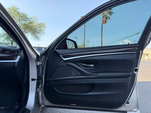 Used 2015 BMW 535d Sedan RWD image 31