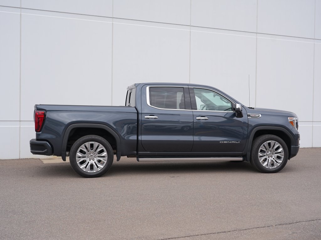 Used 2021 GMC Sierra 1500 Denali w/ Denali Premium Package AWD/4WD image 2