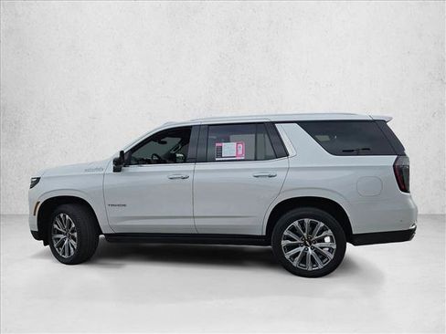 Used 2025 Chevrolet Tahoe High Country image 8