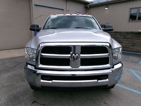 Used 2017 RAM 2500 Tradesman w/ Chrome Appearance Group AWD/4WD image 2