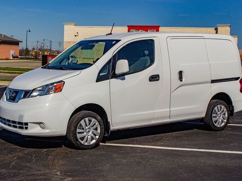 Used 2019 Nissan NV200 SV w/ Navigation Package image 4