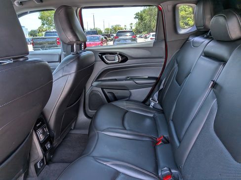 Used 2022 Jeep Compass Limited AWD/4WD image 15