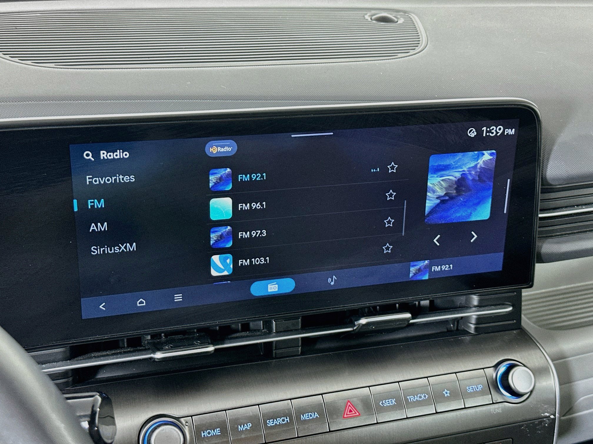 Used 2025 Hyundai Kona SEL FWD image 19