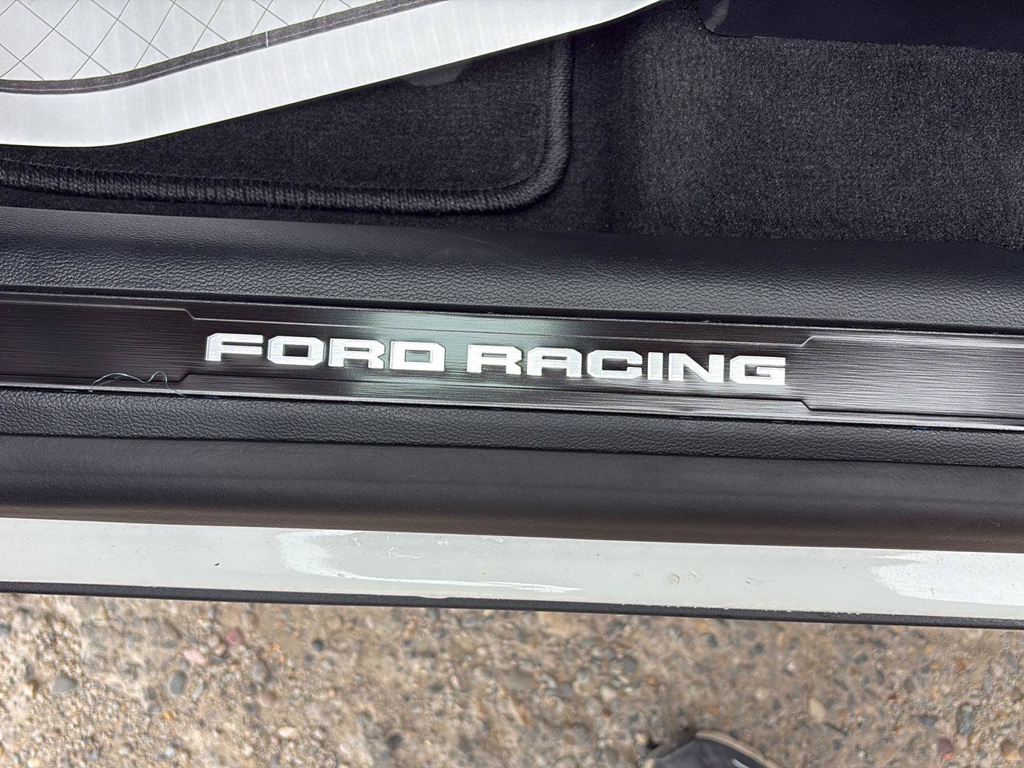 New 2027 Ford Explorer ST w/ Sun And Sound Package AWD/4WD image 8