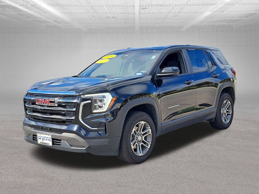 Used 2026 GMC Terrain Elevation FWD image 3