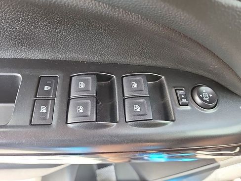 Used 2022 GMC Canyon Elevation w/ Trailering Package image 16