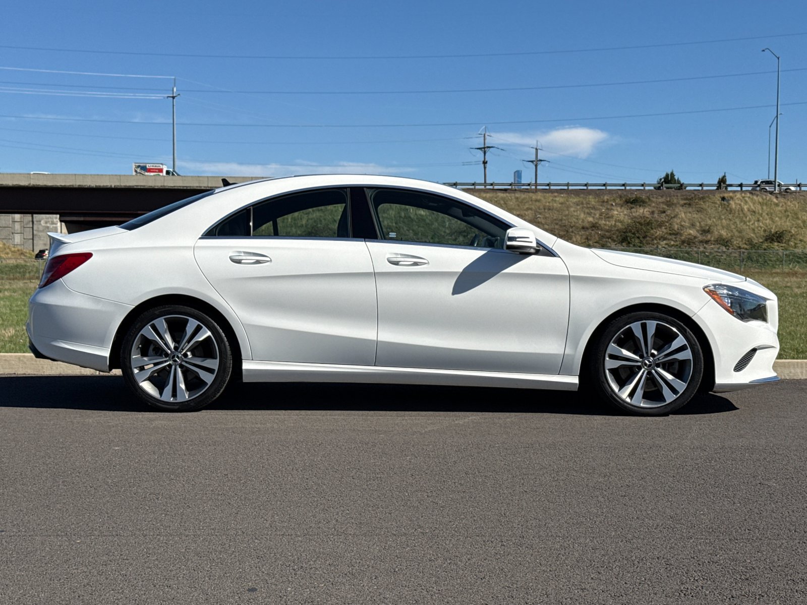 Used 2019 Mercedes-Benz CLA 250 image 2