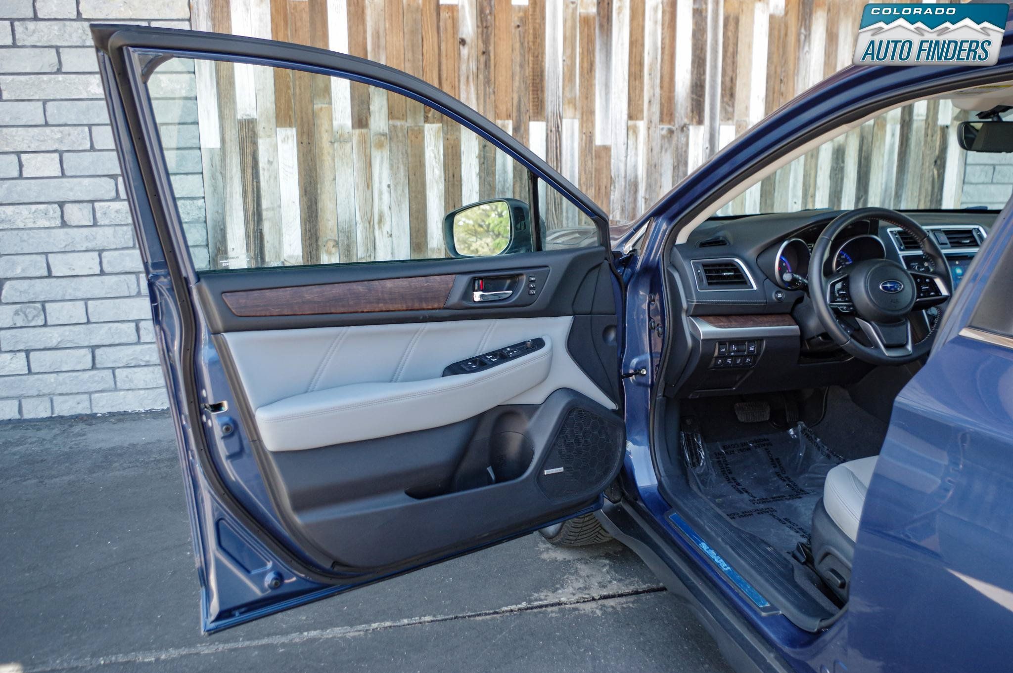 Used 2019 Subaru Outback 2.5i Limited AWD/4WD image 10