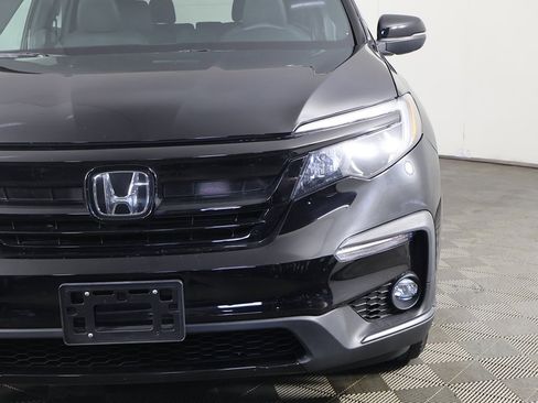 Used 2022 Honda Pilot Sport image 13