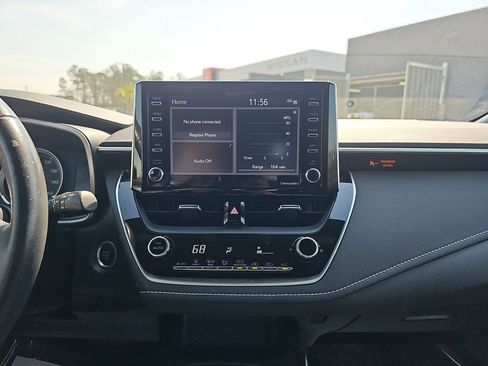 Used 2021 Toyota Corolla SE image 23